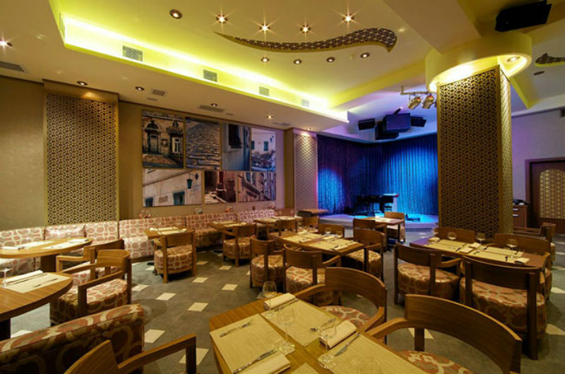 Avaz Dining & Lounge